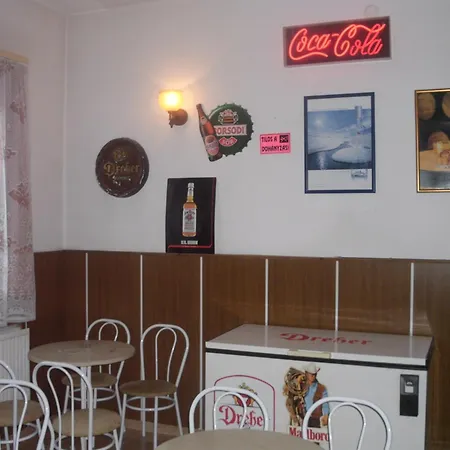 Πανσιόν Stop Panzio Ντέμπρετσεν